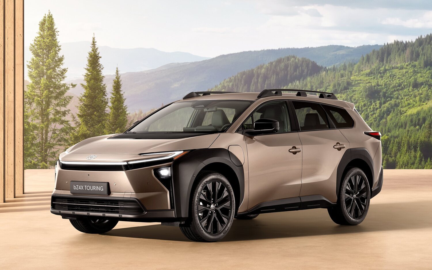 Toyota rompe moldes: garantía de 1 millón de kilómetros para la batería del bZ4X Touring