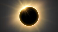 Eclipse del 12 de agosto: las restricciones de la DGT, los camiones que no podrán circular y la multa de 200 euros por parar a mirar