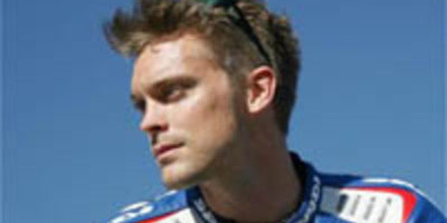 Leon Camier y FIXI Suzuki de test en Almeria