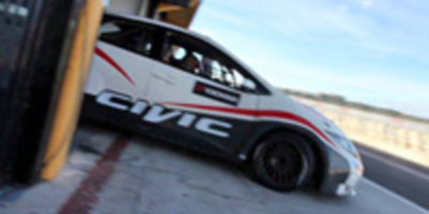 Honda completa el primer test de 2013