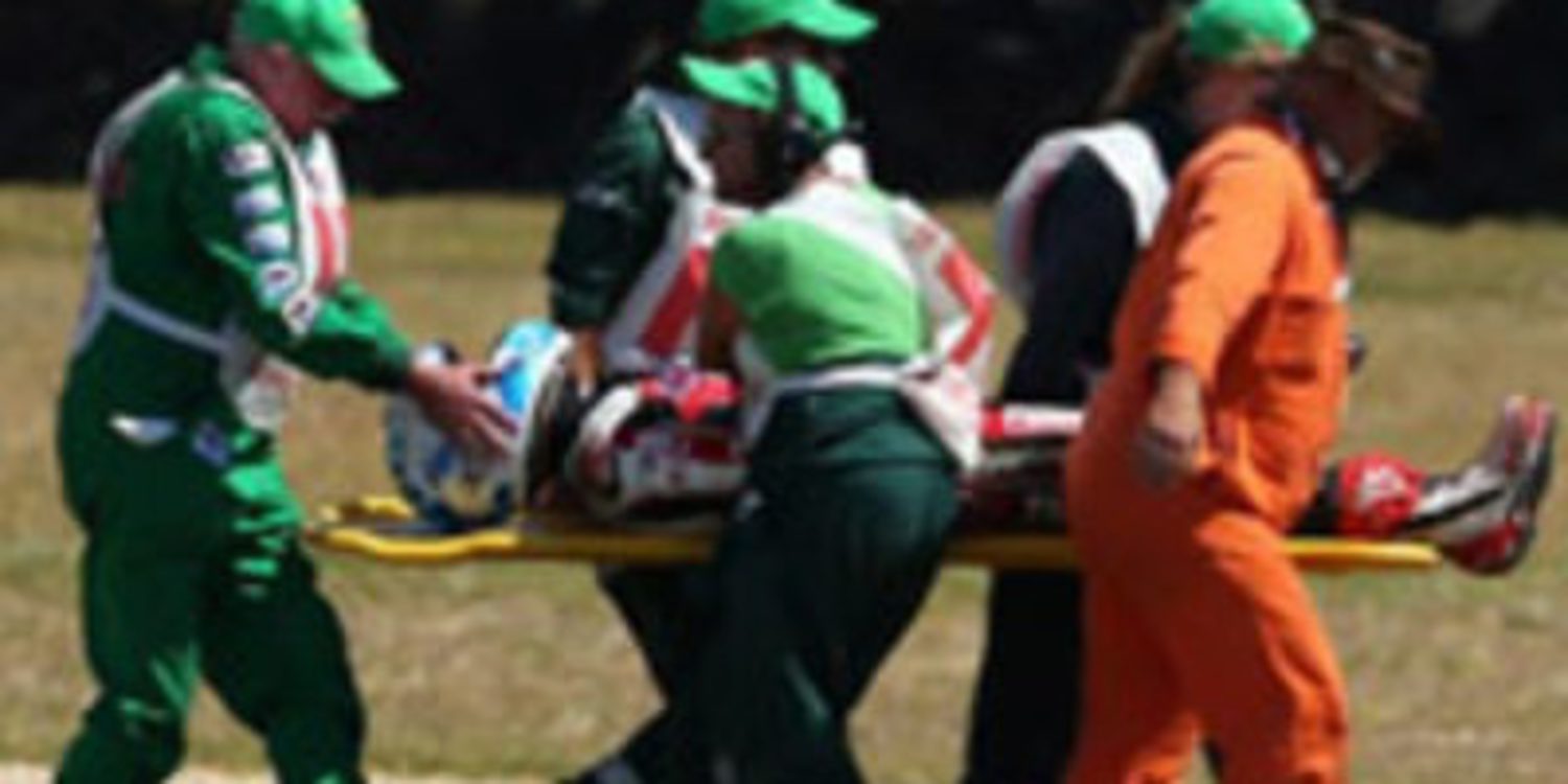 Carlos Checa mejora tras su accidente en SuperBikes