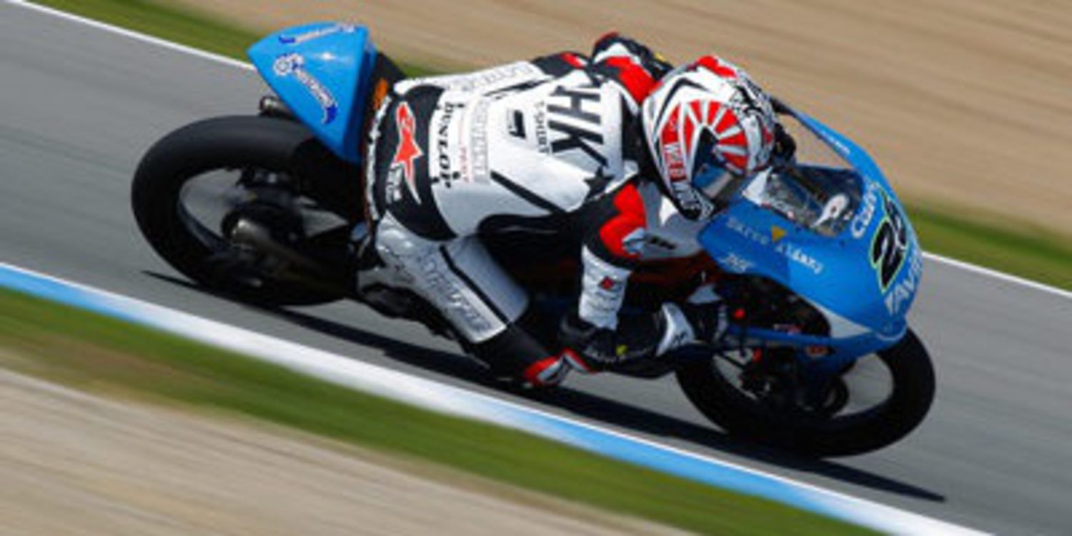 Maverick Viñales se lesiona una falange en Jerez