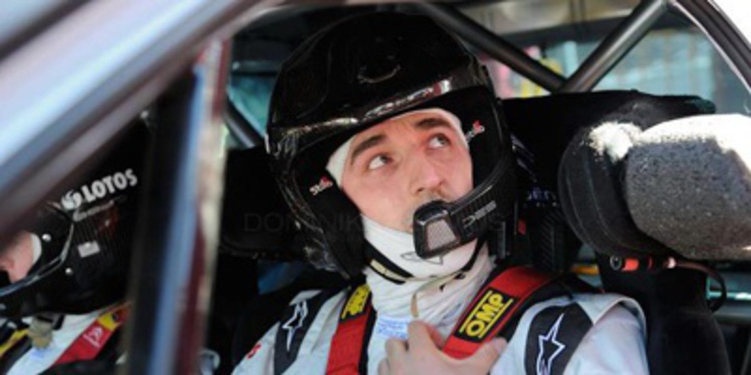Robert Kubica se sube al simulador F1 de Mercedes