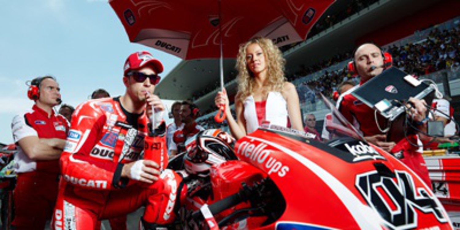 Hayden y Dovi sin objetivos claros en Montmeló
