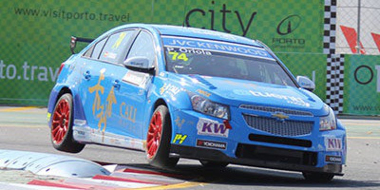 Pepe Oriola brilla en su estreno con el Chevrolet