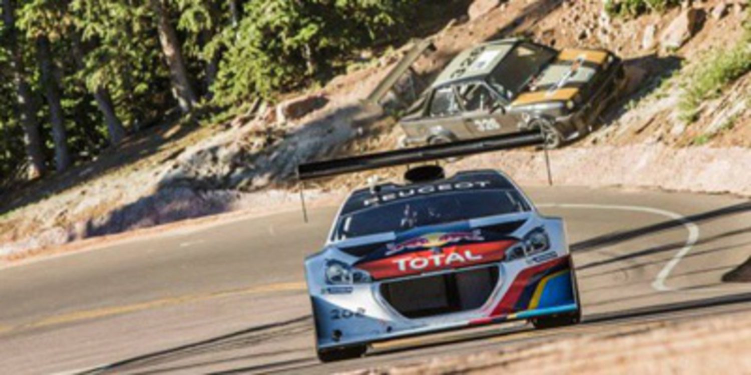 Más de 8 minutos a bordo con Sebastien Loeb en Pikes Peak