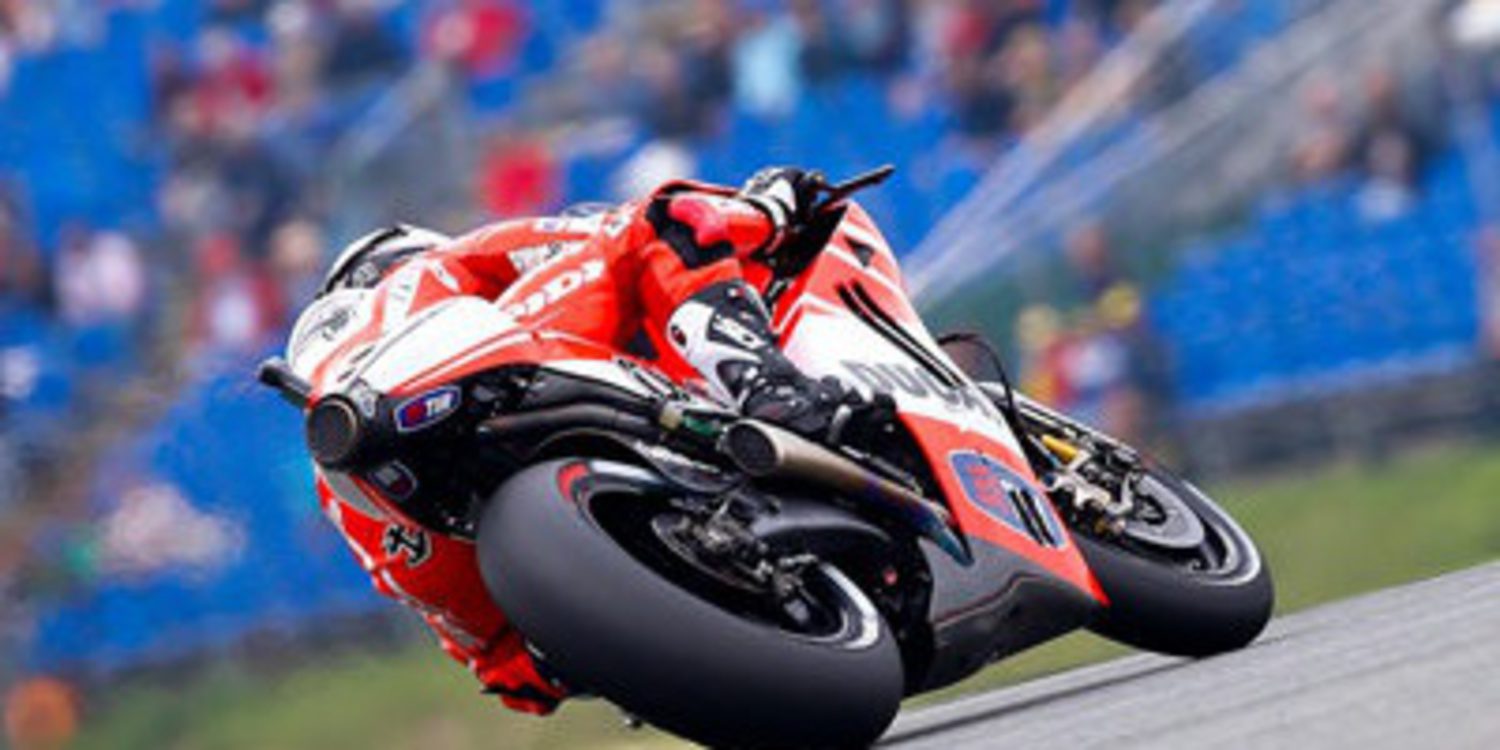 Hayden en casa y Dovizioso a sumar en Laguna Seca