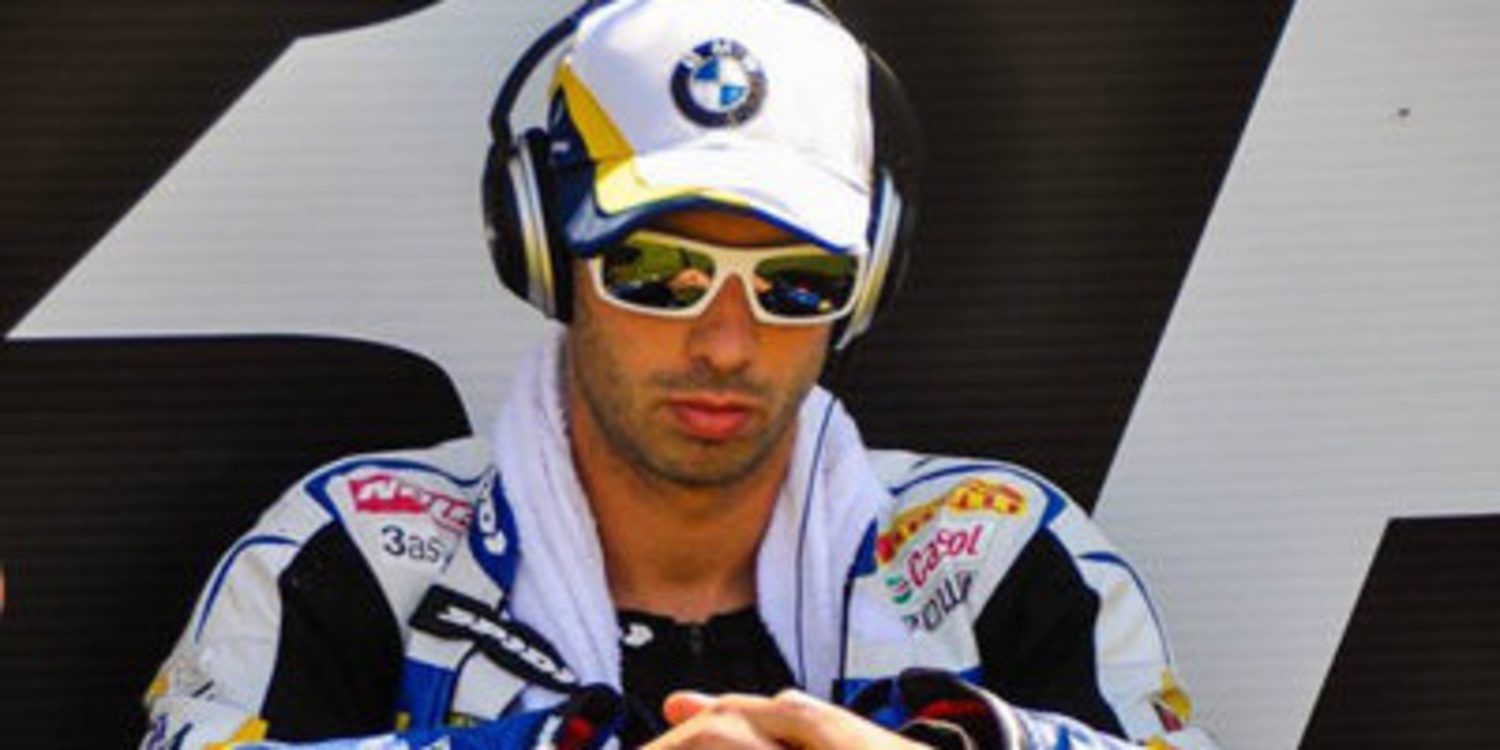 Marco Melandri avisa en los FP1 de WSBK en Moscú