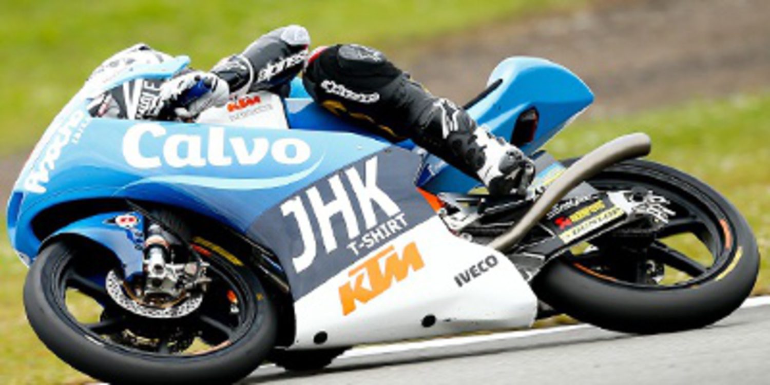 Mack Viñales al mando de los FP2 de Moto3 en Indy