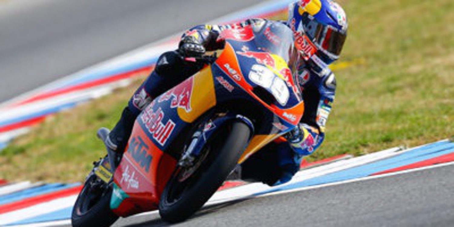 Luis Salom viaja a Gran Bretaña sin operarse