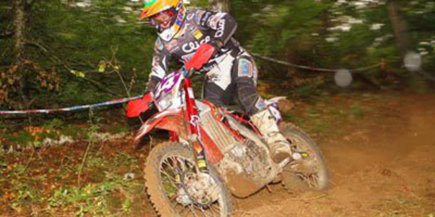 Laia Sanz suma su 13º Mundial de Trial y su segundo de Enduro