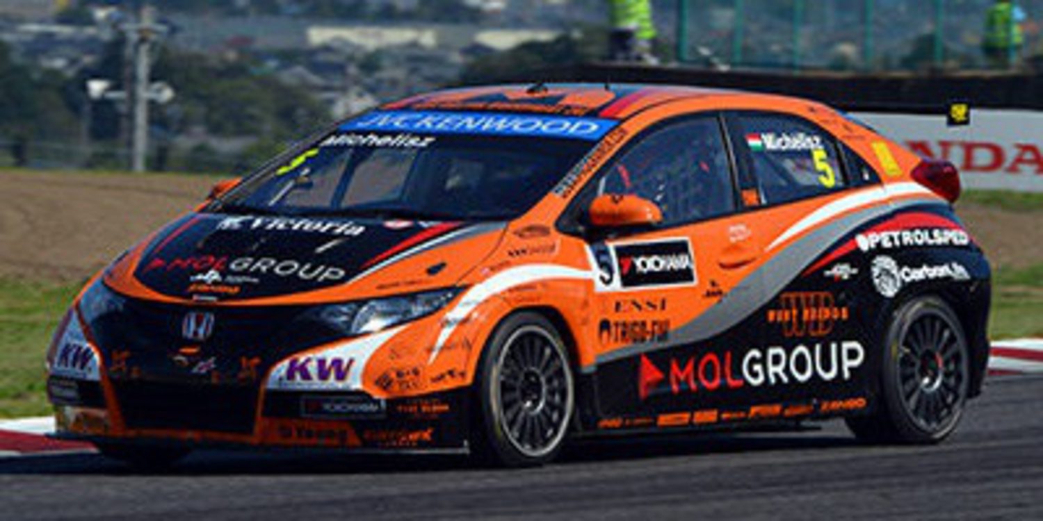 Monteiro lidera los primeros libres del WTCC en Suzuka