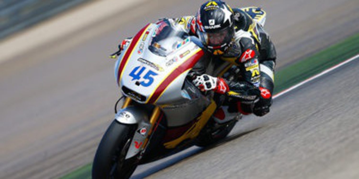 Redding y Luis Salom tocados pero líderes en Aragón