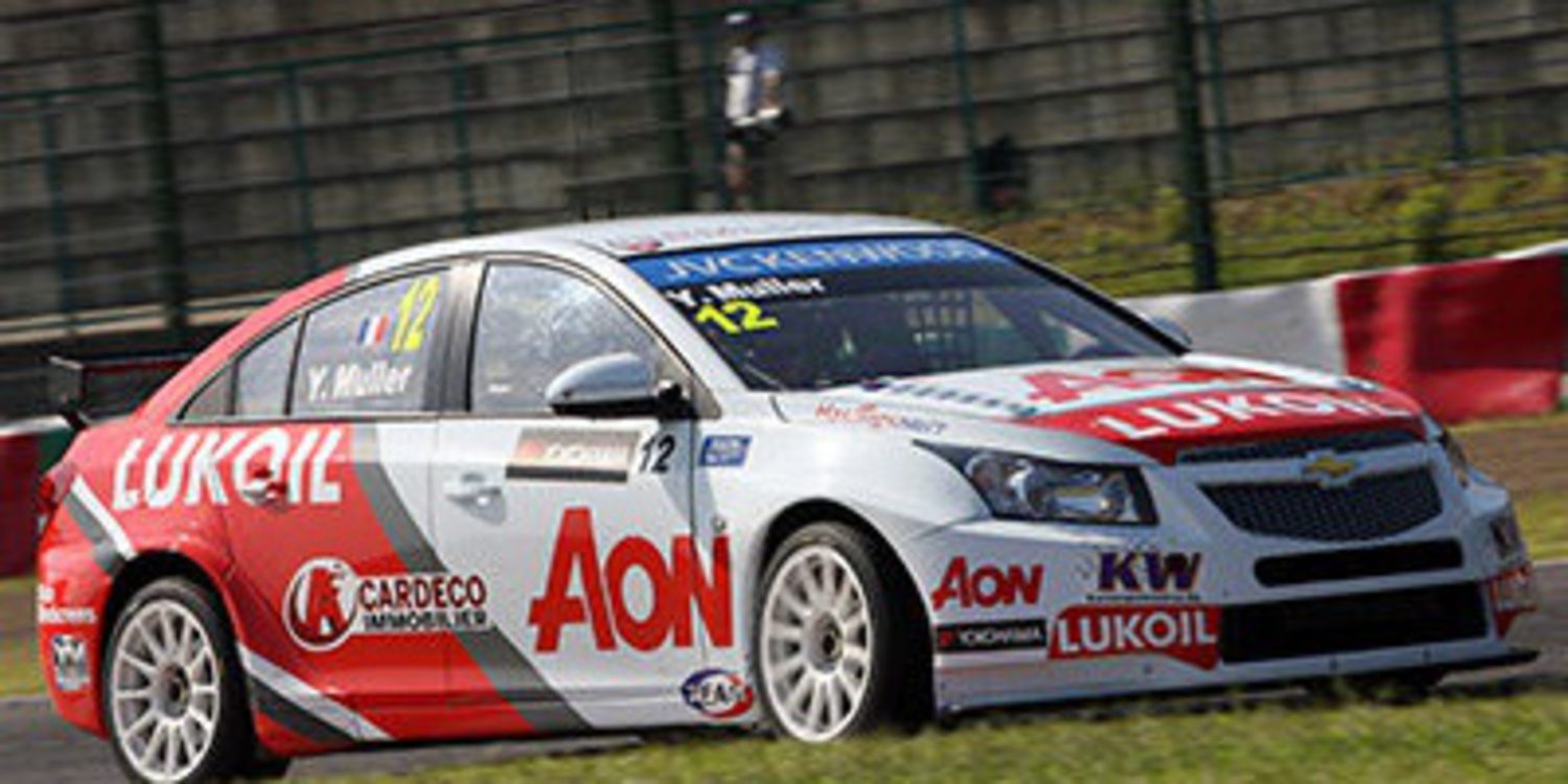Yvan Muller domina la sesión de Testing en Shangai