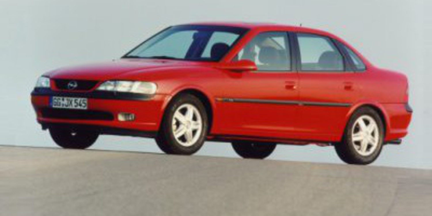 El Opel Vectra cumple 25 años