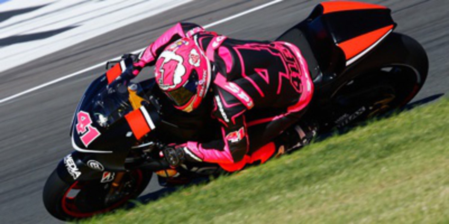 Forward confirma pilotos y ya tiene a Aleix Espargaró