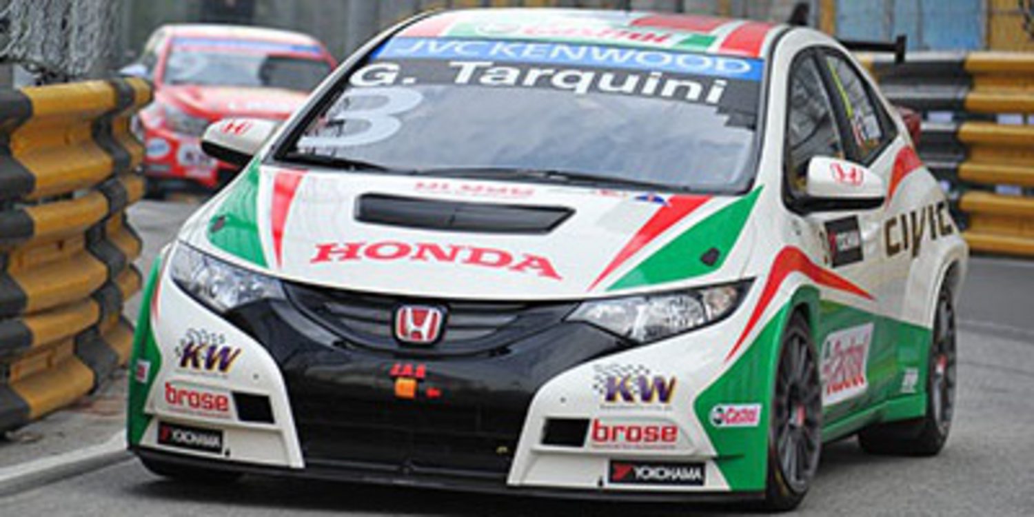 Yvan Muller gana con comodidad la primera carrera en Macao
