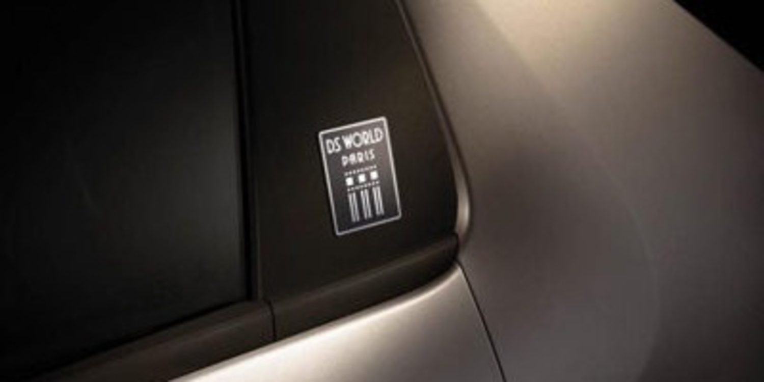 15 unidades de un peculiar Citroën DS3 World Paris