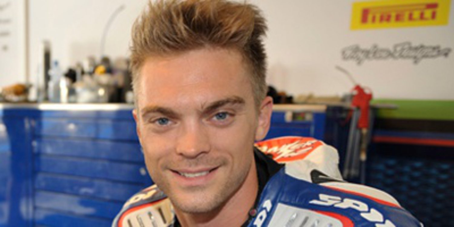 Leon Camier a un paso de IodaRacing en MotoGP