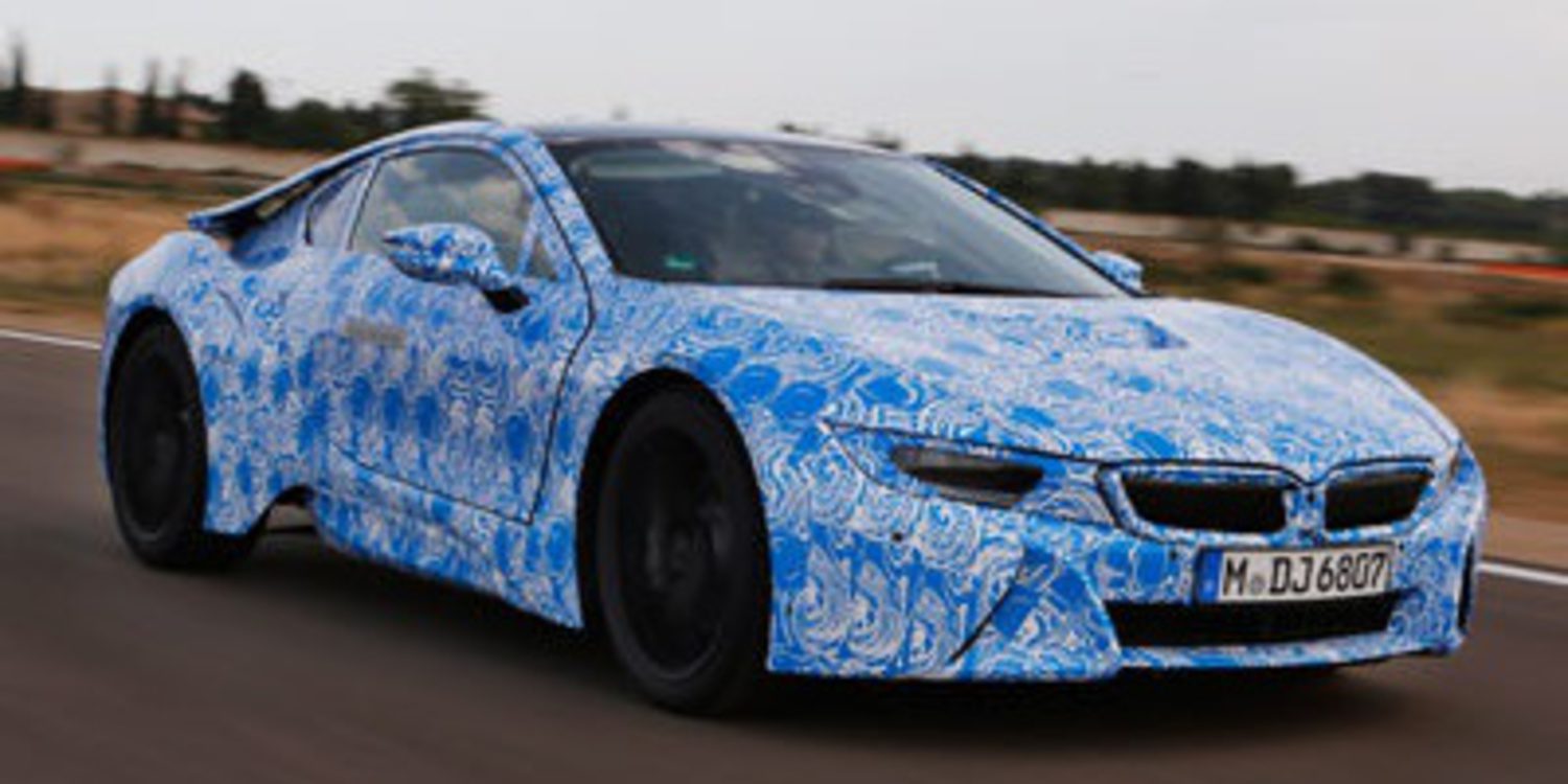 Un prototipo del BMW i8 sufre un accidente