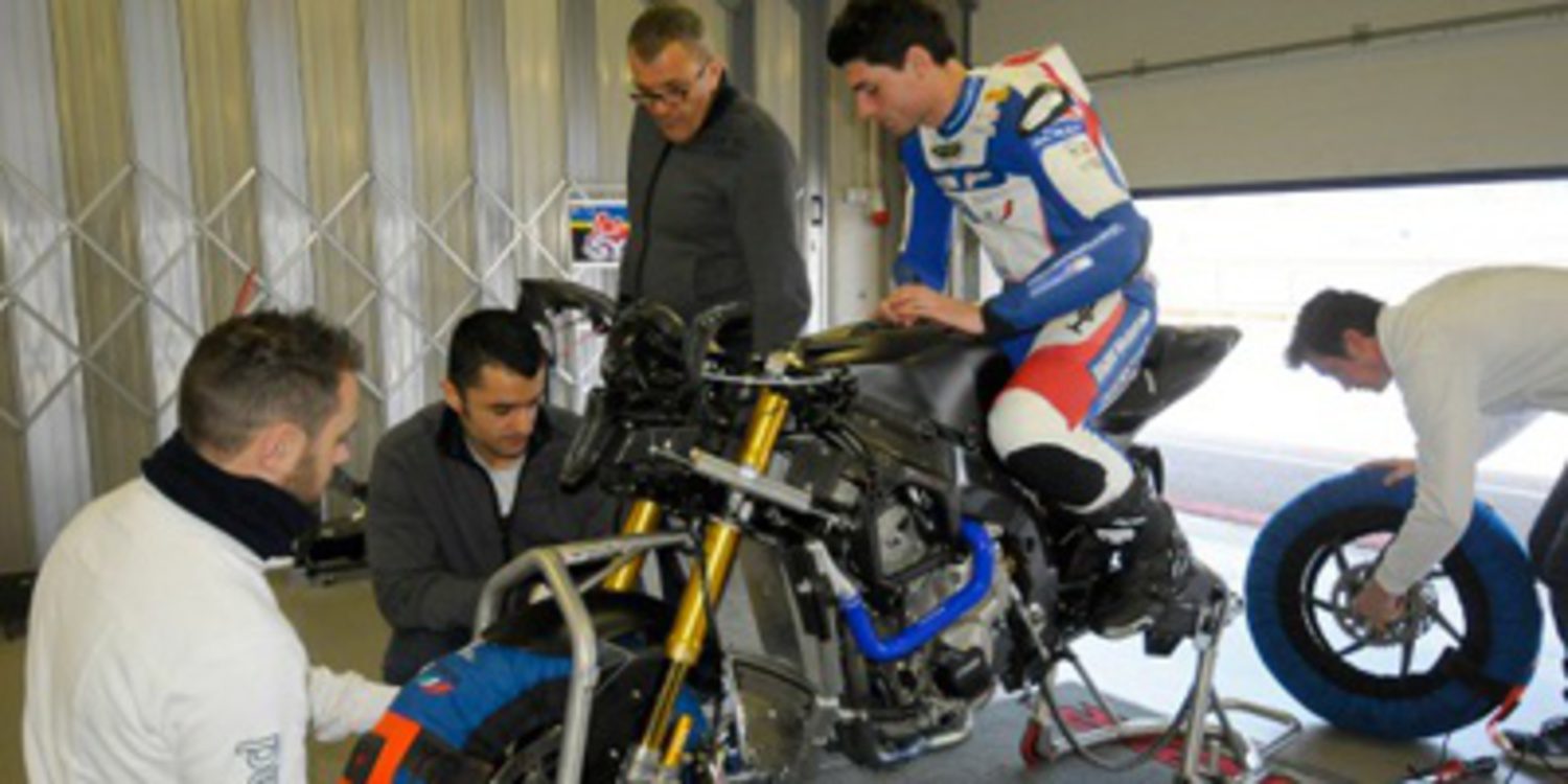 BMW sobrevive en el WSBK con dos estructuras privadas