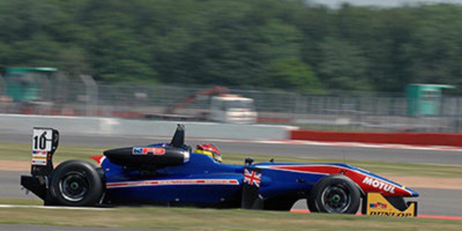 Emil Bernstorff se une a Carlin para la GP3 2014