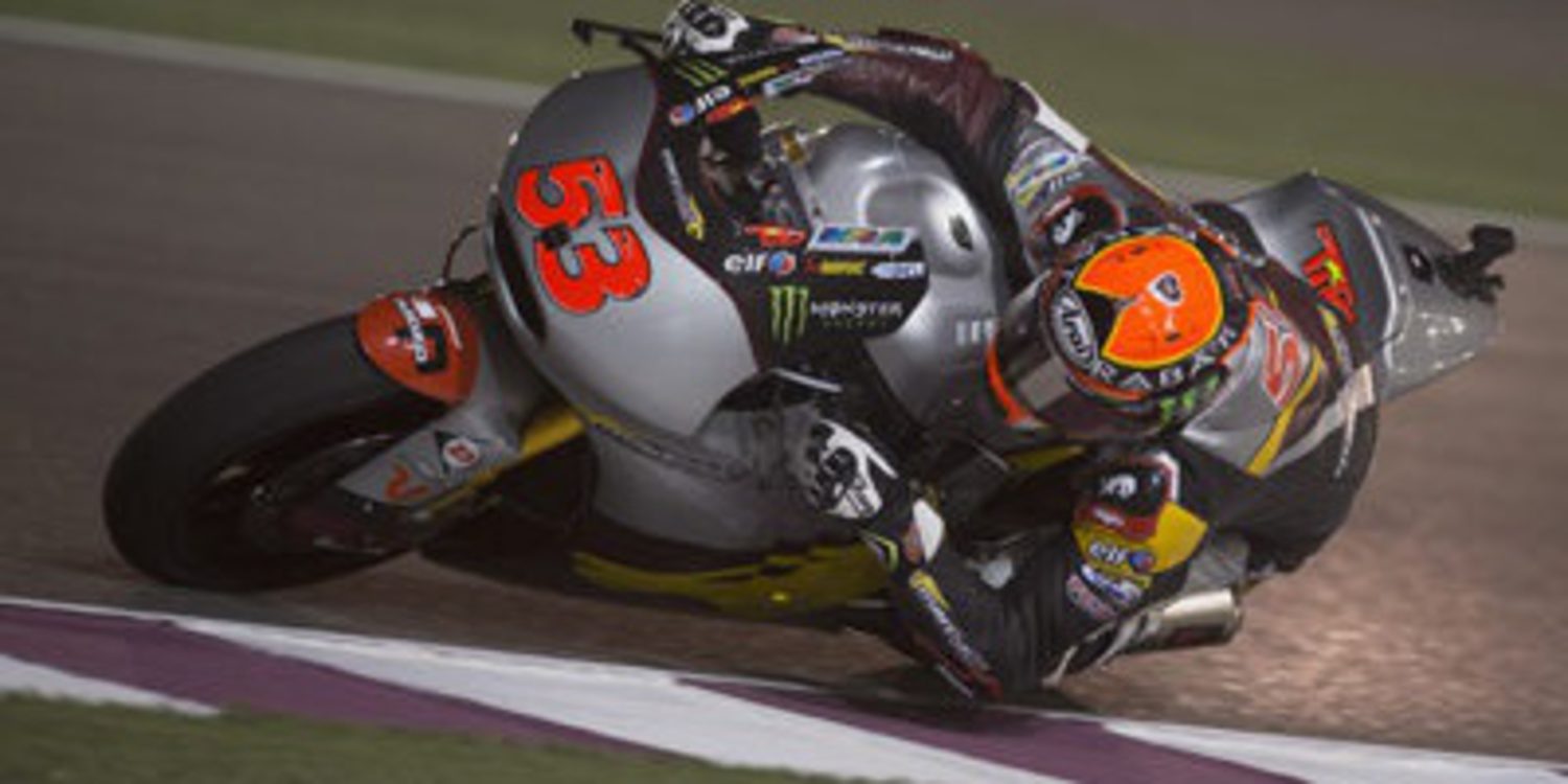 Tito Rabat gana en Moto2 en Losail frente a Nakagami