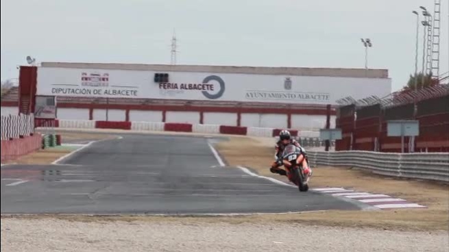 Marc Márquez vuelve a la acción en Albacete