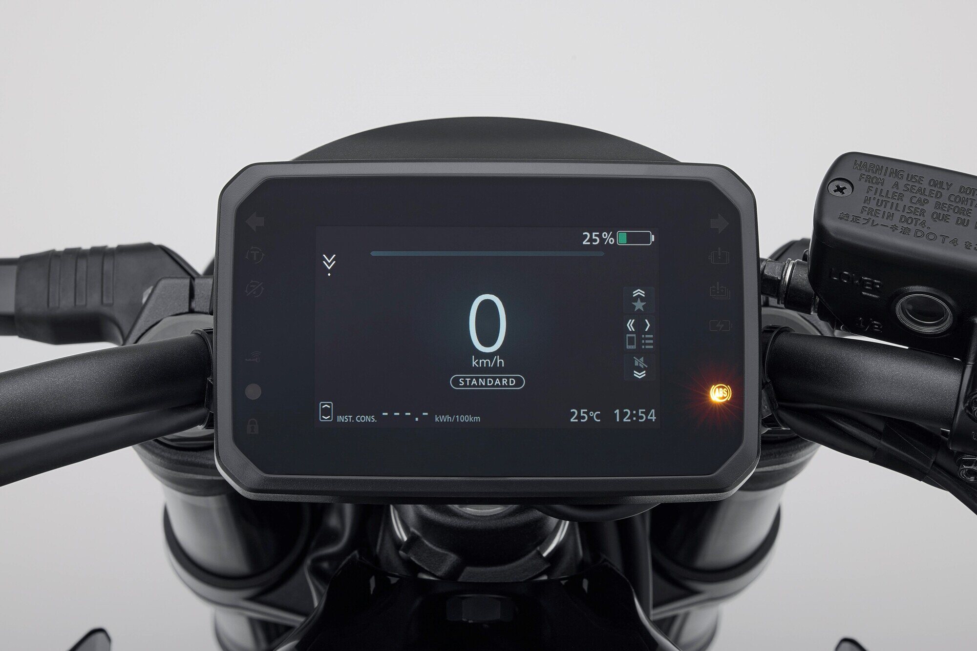 Pantalla de la Honda eléctrica WN7